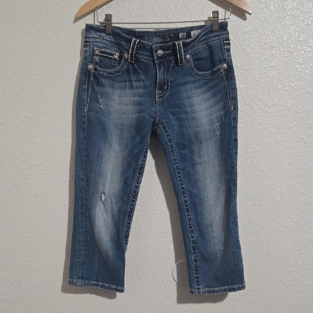Womens Miss Me Jean Capri Sise 28 JP51829 BLUE COLOR MED 34B